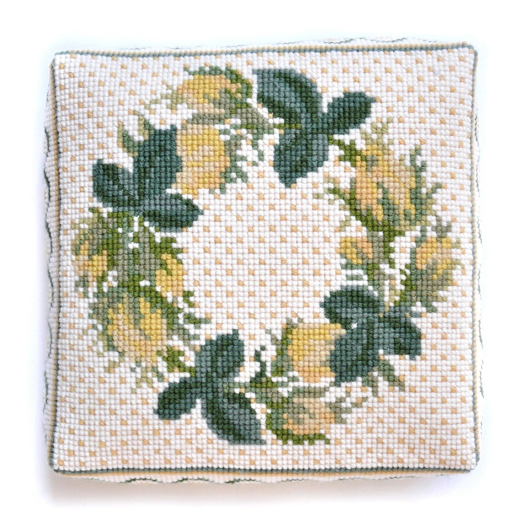 Rosebud Wreath Needlepoint Kit Elizabeth Bradley Design 